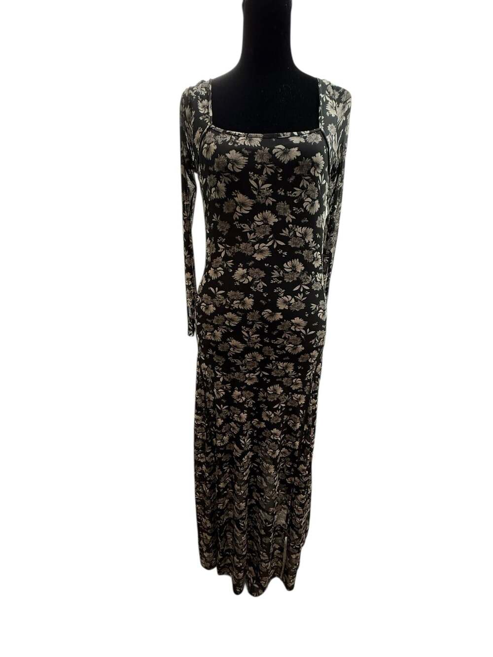 Love Stitch Floral Print Long Sleeve Square Neck Maxi Dress Black